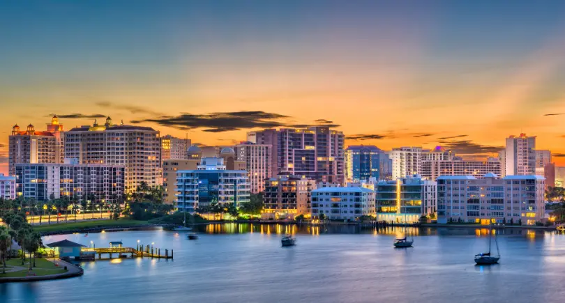 Best Time to Buy a House in Florida